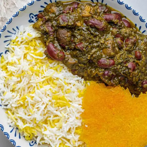 خورشت قرمه سبزی